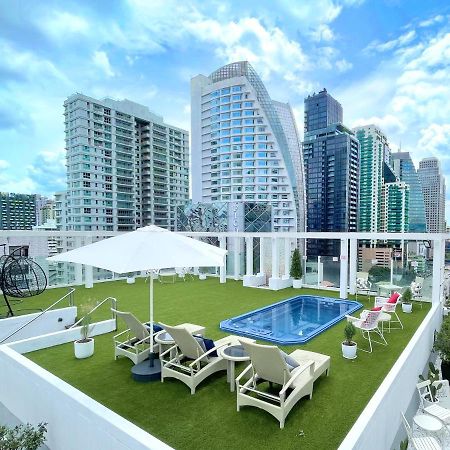 Отель Furamaxclusive Asoke, Бангкок Экстерьер фото